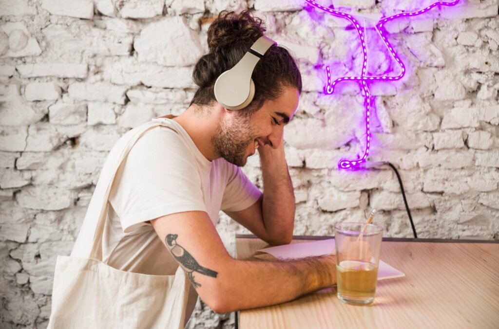 How Music and Art Improve Mental Well-Being