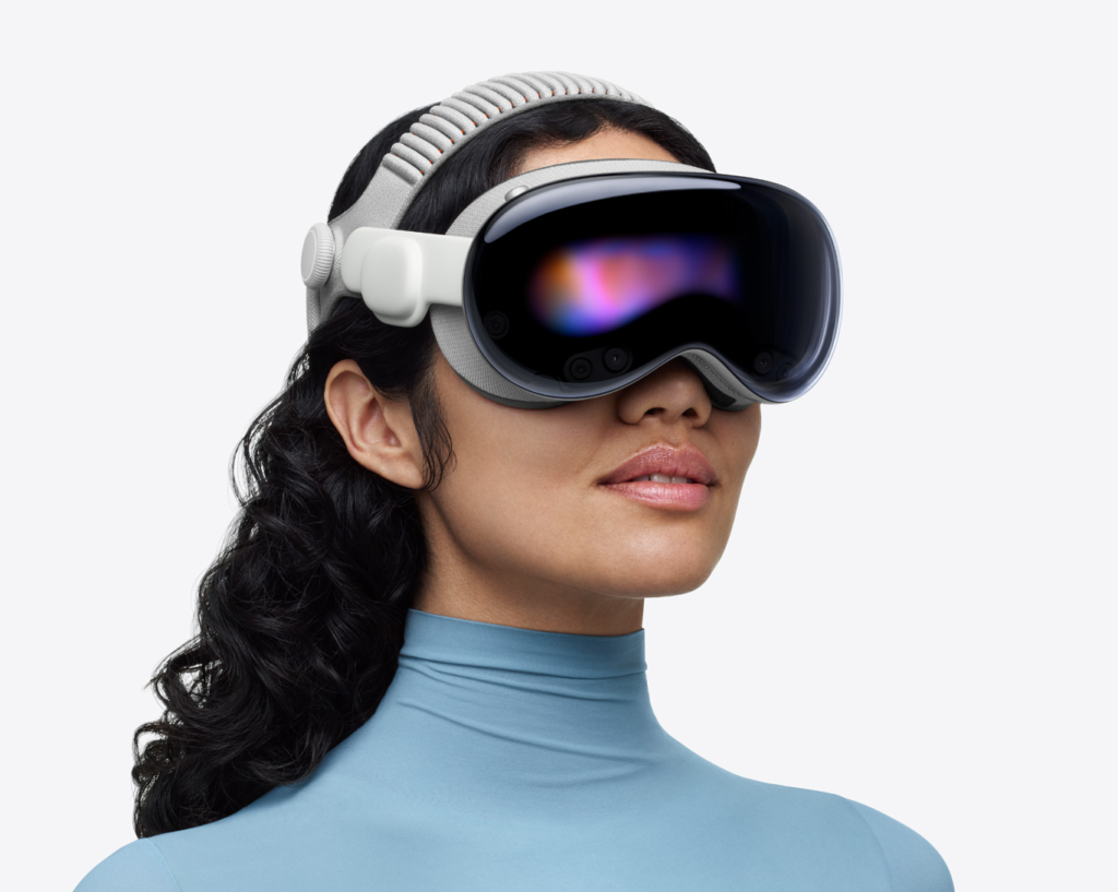 Why AI Wearables Are Replacing Smartphones Faster Than We Expected