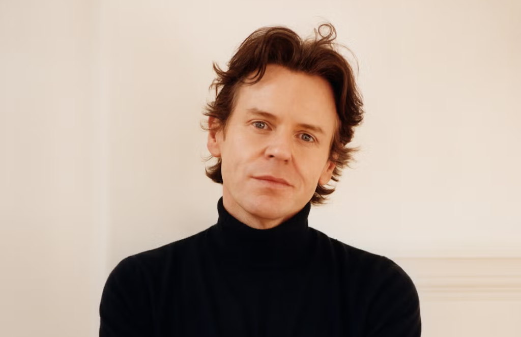Christopher Kane Returns to Fashion with Mulberry Role