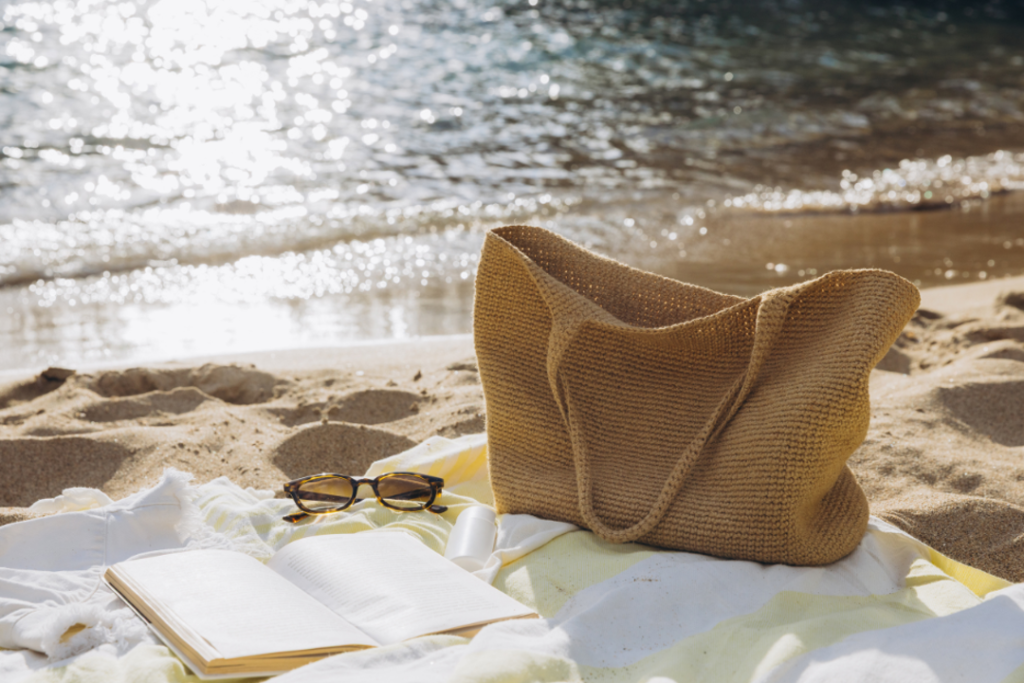 5 Beach-to-Brunch Tote Bags on Sale – Best Summer Tote Bags for Women 2026